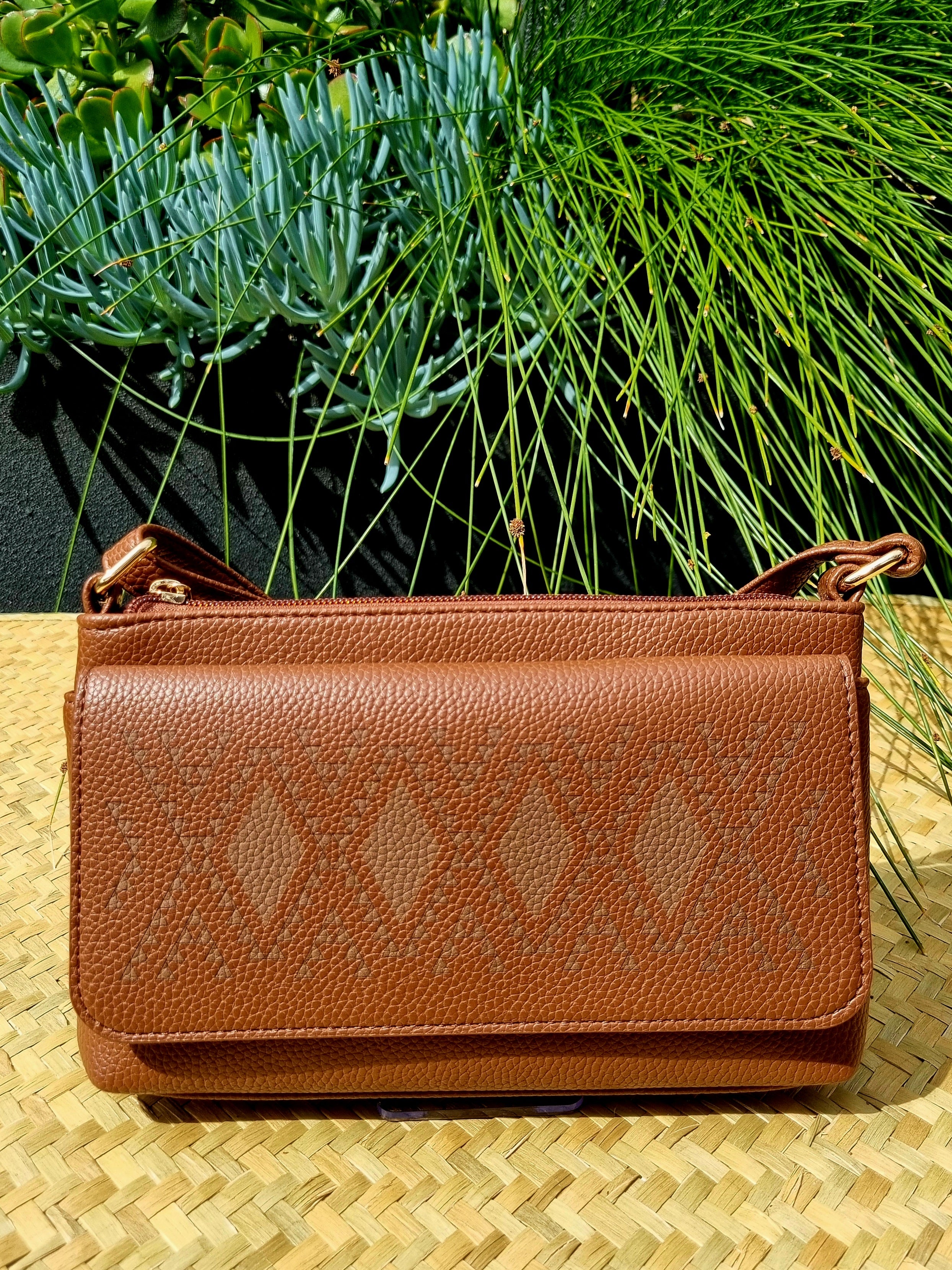 Pā Harakeke Mini