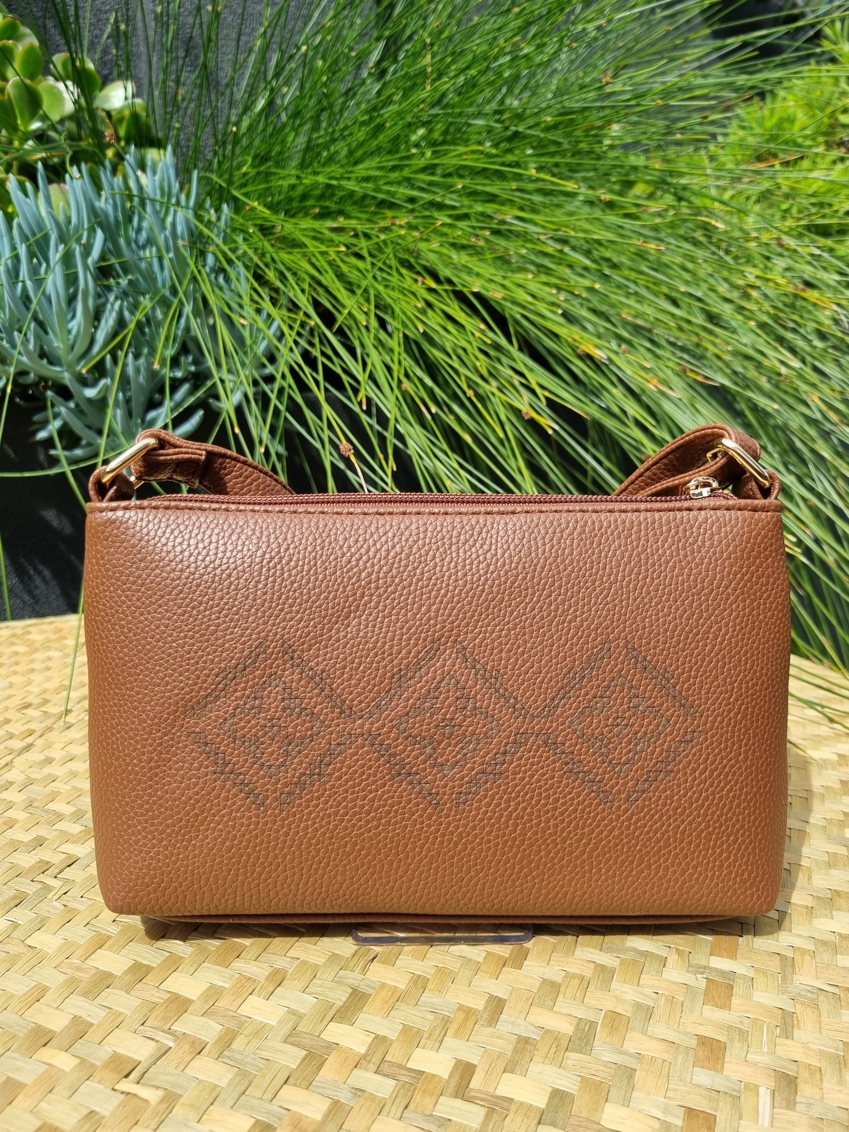 Pā Harakeke Mini